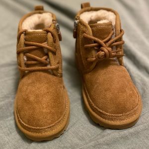 NWT UGG Sz 12 Toddler Neumel Boot - chestnut